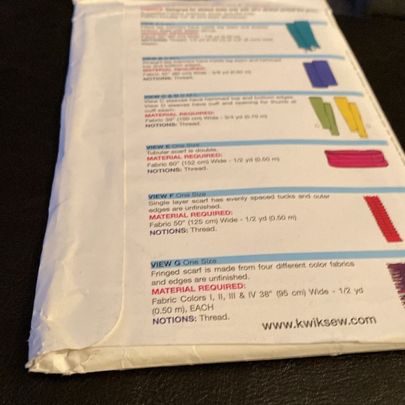 -Kwik Sew 3809 sewing pattern uncut - Picture 3 of 4
